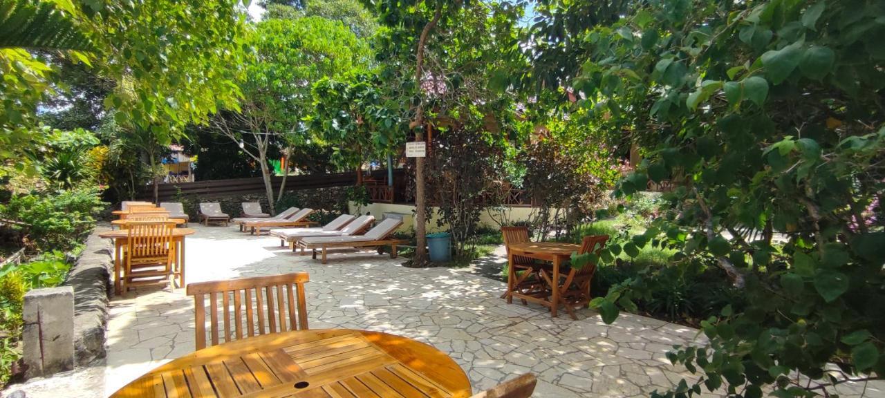 Bara Beach Bungalows Bira Luaran gambar
